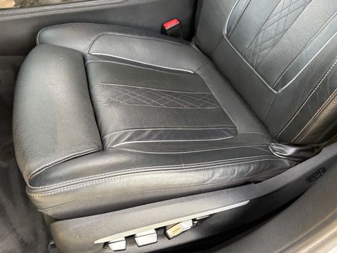 Used 2017 BMW 750i image 36