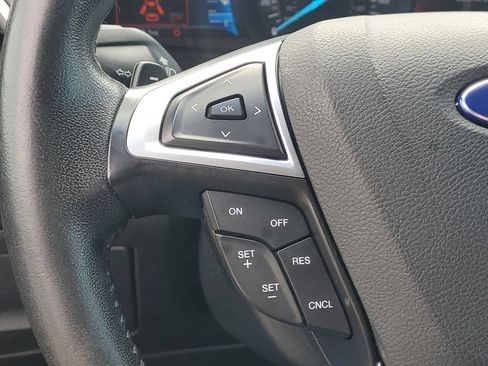 Used 2016 Ford Edge SEL w/ Equipment Group 201A AWD/4WD image 19