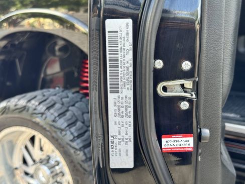 Used 2019 RAM 2500 Limited AWD/4WD image 47
