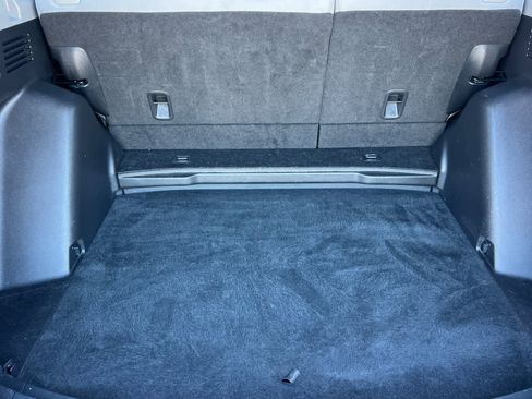 Used 2019 Honda CR-V LX image 16