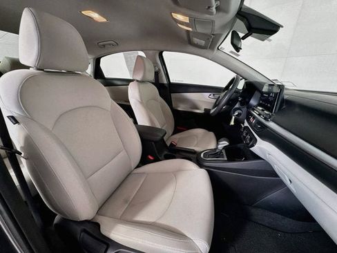 Certified 2023 Kia Forte LXS FWD image 24