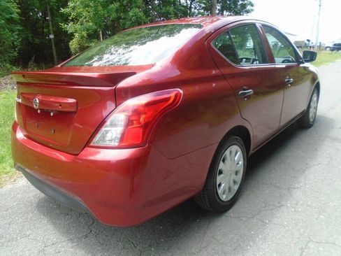 Used 2016 Nissan Versa S Plus FWD image 5
