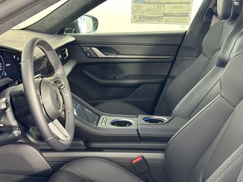 Certified 2025 Porsche Taycan Turbo S image 5