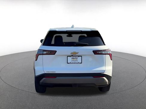 Used 2025 Chevrolet Equinox LT image 12