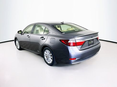 Used 2013 Lexus ES 300h w/ Premium Pkg FWD image 5