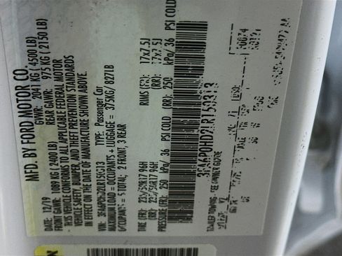 Used 2020 Ford Fusion SE image 12