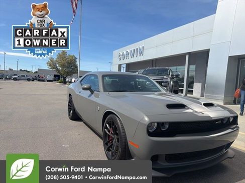 Used 2023 Dodge Challenger SRT Hellcat w/ Driver Convenience Group image 1