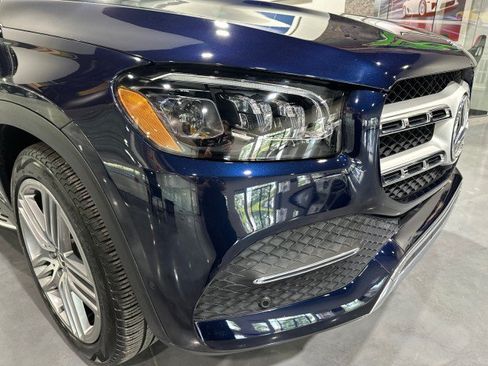 Used 2020 Mercedes-Benz GLS 450 4MATIC image 21
