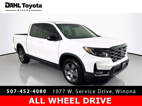 Used 2024 Honda Ridgeline TrailSport image 1