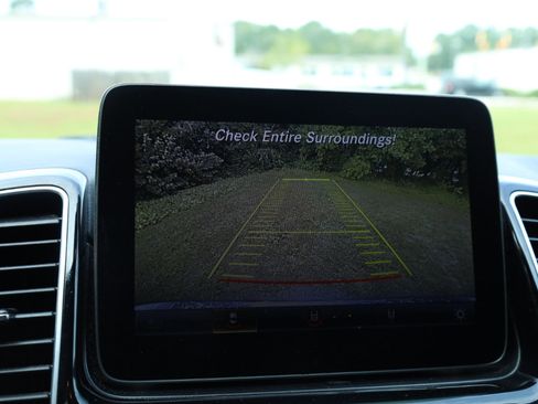 Used 2018 Mercedes-Benz GLE 350 4MATIC image 33