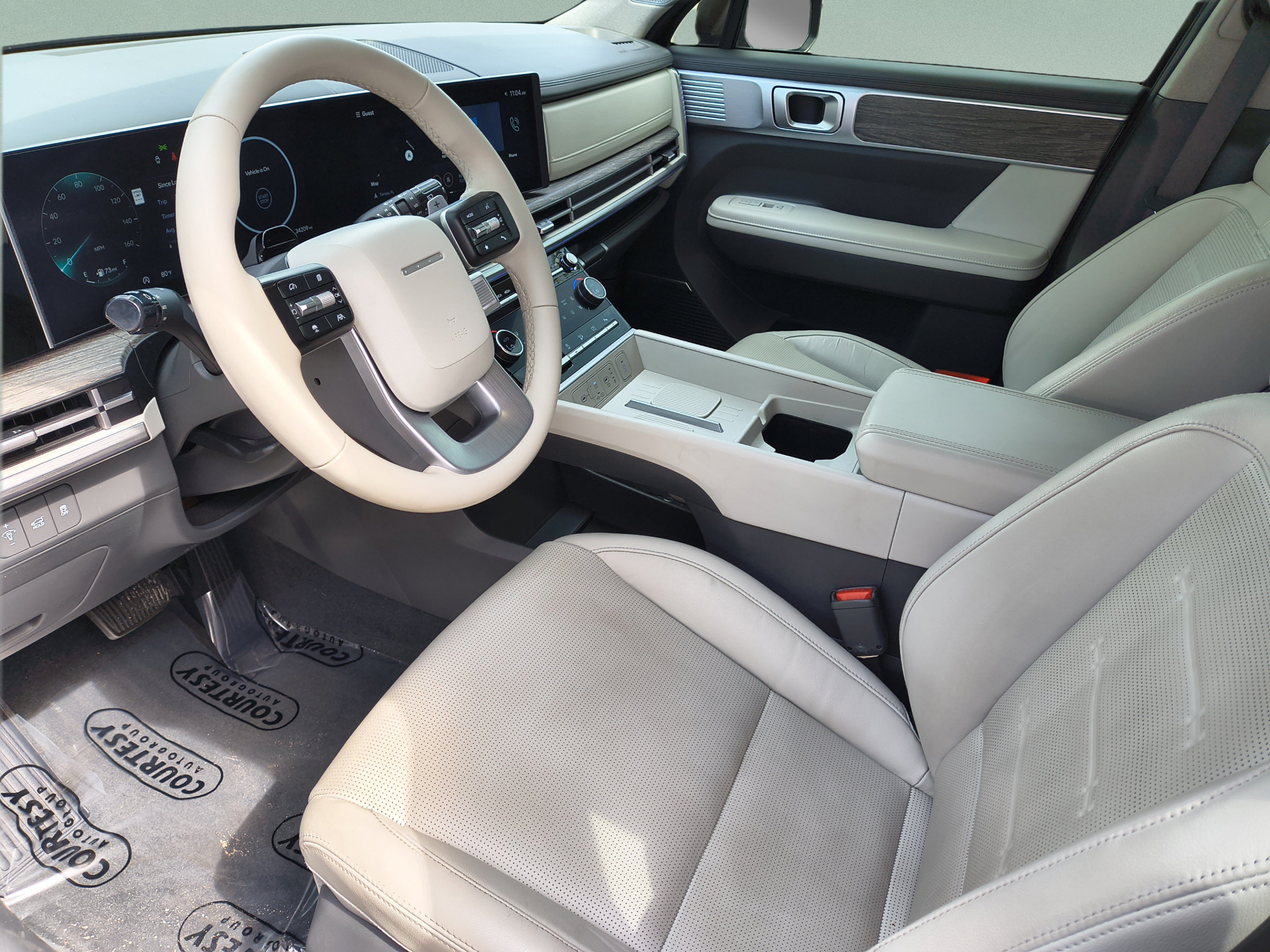 Used 2024 Hyundai Santa Fe Limited FWD image 22