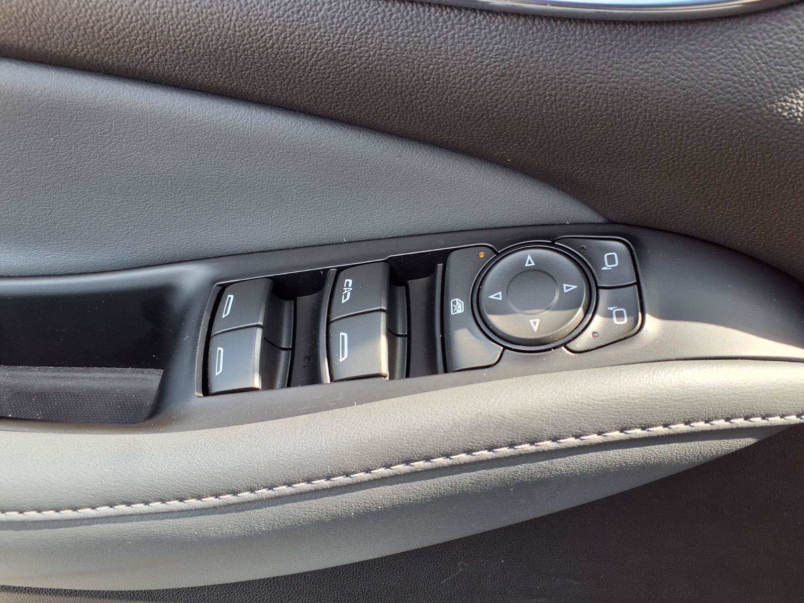 Used 2024 Buick Enclave Essence FWD image 20
