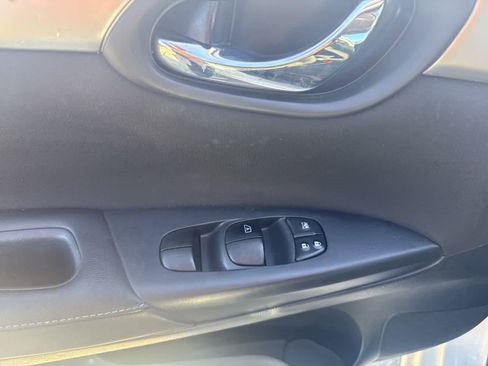 Used 2017 Nissan Sentra S image 16