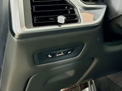 New 2026 BMW X5 xDrive40i w/ M Sport Package image 10