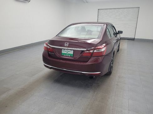 Used 2016 Honda Accord LX image 7