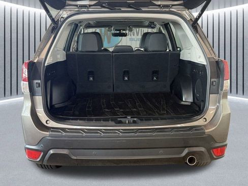 Used 2021 Subaru Forester Limited w/ Popular Package #3 image 8