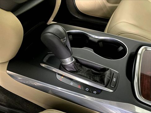 Used 2015 Acura MDX SH-AWD image 18