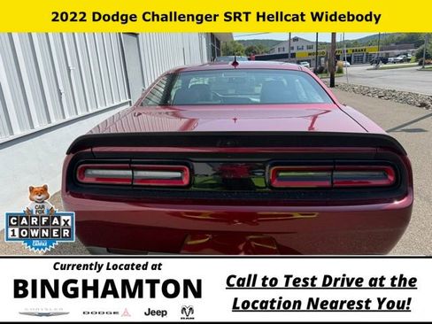 Used 2022 Dodge Challenger SRT Hellcat RWD image 6