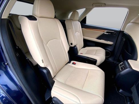 Used 2021 Lexus RX 350L FWD w/ Premium Package image 19