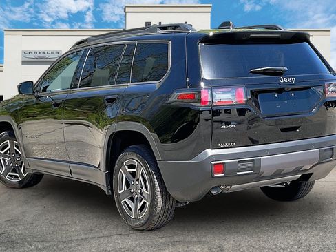 New 2026 Jeep Cherokee Laredo AWD/4WD image 3