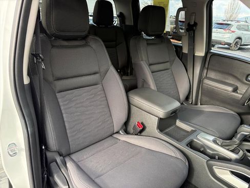 Certified 2023 Nissan Frontier SV w/ Technology Package image 19