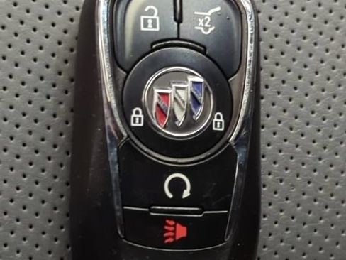 Used 2023 Buick Enclave Essence FWD image 30