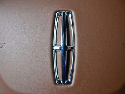 New 2026 Lincoln Aviator Reserve AWD/4WD image 35
