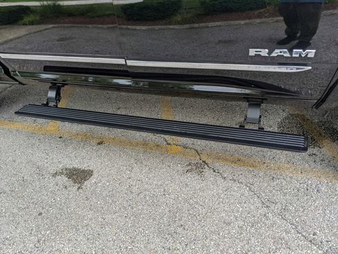 Used 2019 RAM 2500 Limited image 35