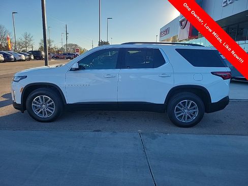 Used 2023 Chevrolet Traverse LT image 4