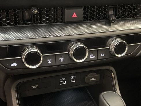 Certified 2023 Honda CR-V Sport image 30