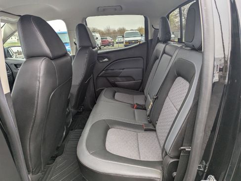 Used 2017 Chevrolet Colorado Z71 image 24