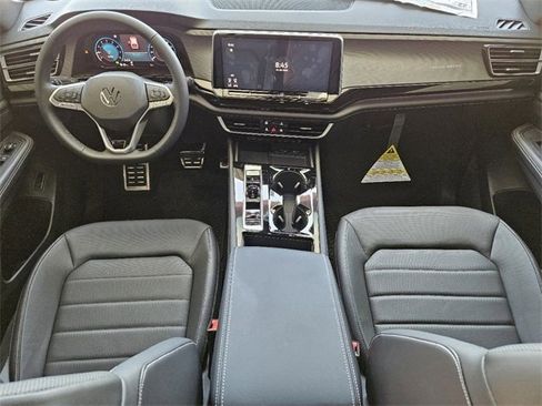 New 2024 Volkswagen Atlas Cross Sport SEL R-Line image 17