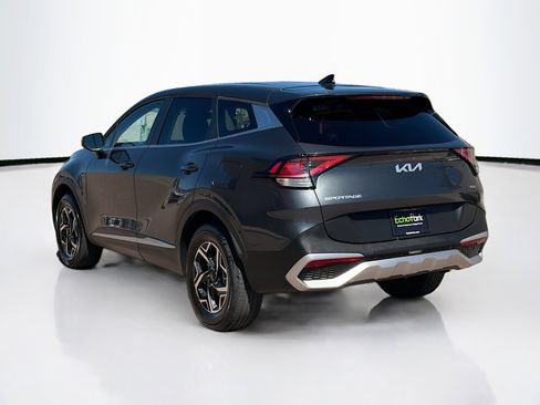 Used 2025 Kia Sportage LX image 5