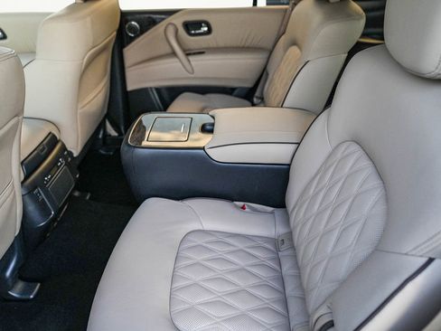 Used 2024 Nissan Armada Platinum w/ Captain's Chairs Package image 20