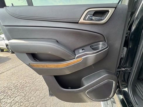 Used 2020 GMC Yukon Denali w/ Denali Ultimate Package image 30