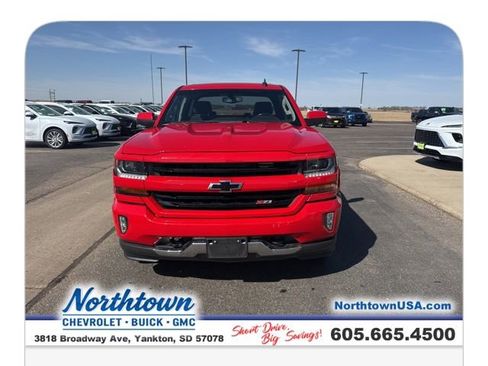 Used 2018 Chevrolet Silverado 1500 LT w/ All Star Edition image 29