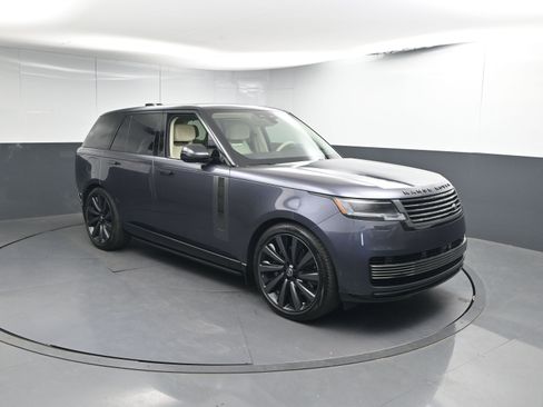 Used 2024 Land Rover Range Rover SV image 29