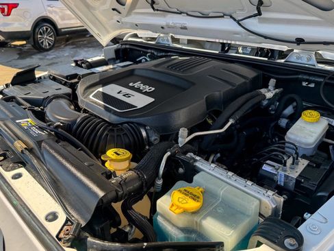 Used 2017 Jeep Wrangler Sport w/ Quick Order Package 24S image 24