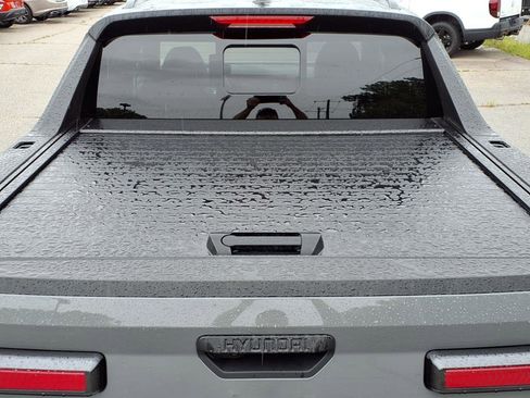 Used 2025 Hyundai Santa Cruz SEL image 38