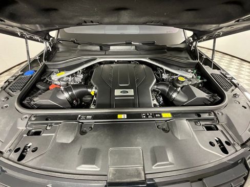 Certified 2023 Land Rover Range Rover SE image 28