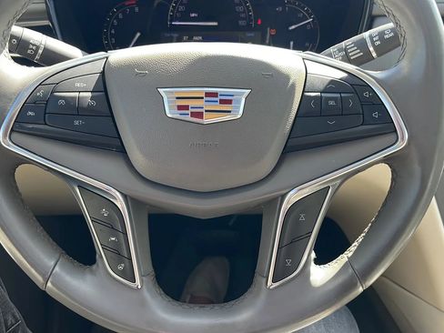 Used 2018 Cadillac XT5 Luxury w/ Driver Awareness Package FWD image 31