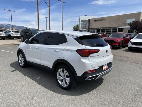 Used 2024 Buick Encore GX Preferred FWD image 38