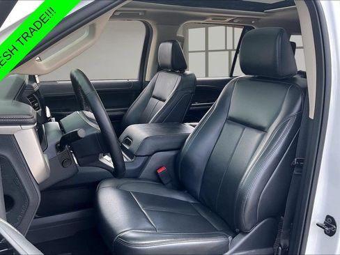Used 2024 Ford Expedition XLT RWD image 20