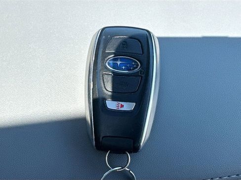 Used 2019 Subaru Outback 2.5i Limited AWD/4WD image 34