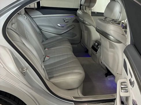 Used 2015 Mercedes-Benz S 550 Sedan image 11
