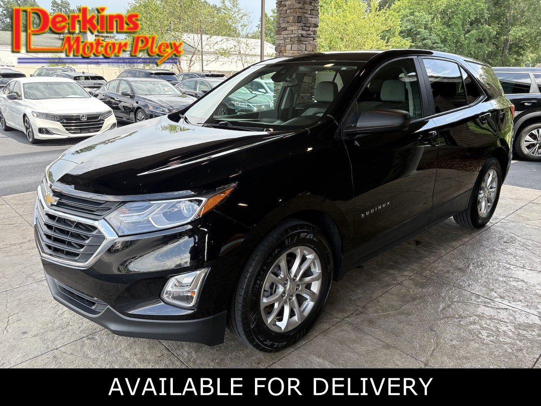 Used 2021 Chevrolet Equinox LS w/ LS Convenience Package FWD image 1