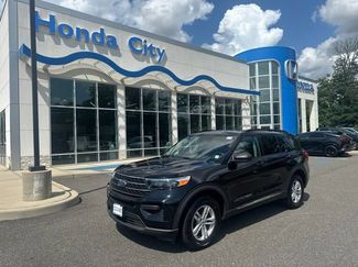 Used 2023 Ford Explorer XLT w/ Class IV Trailer Tow Package AWD/4WD video 2