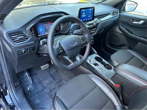 Certified 2024 Ford Escape ST-Line w/ Equipment Group 301A image 7