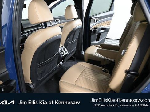 Certified 2024 Kia Sorento SX Prestige w/ Olive Brown Leather Package image 17