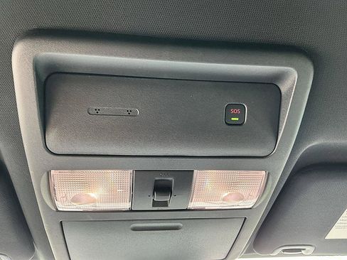 Used 2022 Nissan Frontier Pro-X RWD image 18